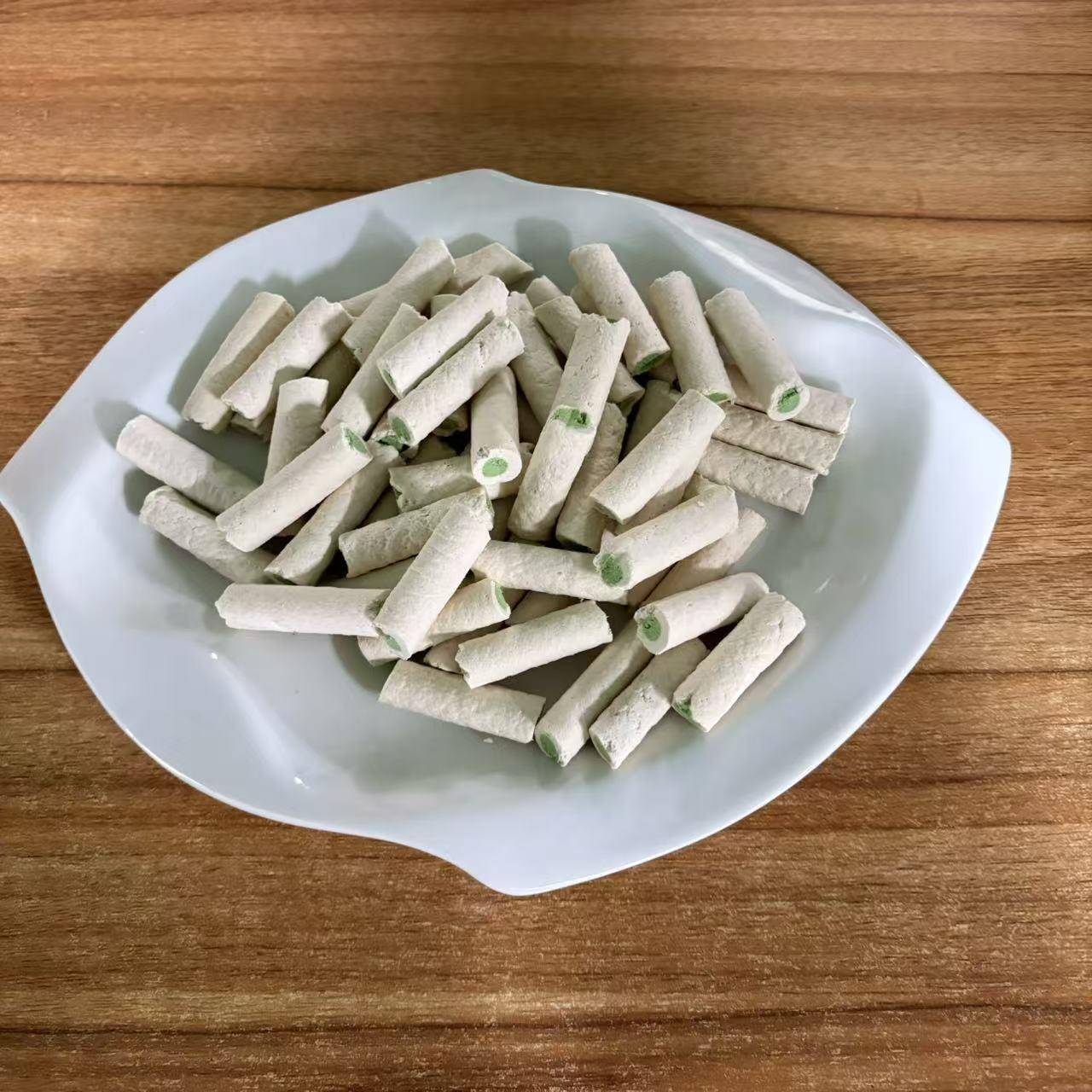 宠物零食冻干夹心棒紫薯羊奶猫草猫咪宠物零食厂家