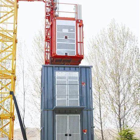 厂家直供井道施工电梯中高层建筑工地室内齿条式人货施工升降机