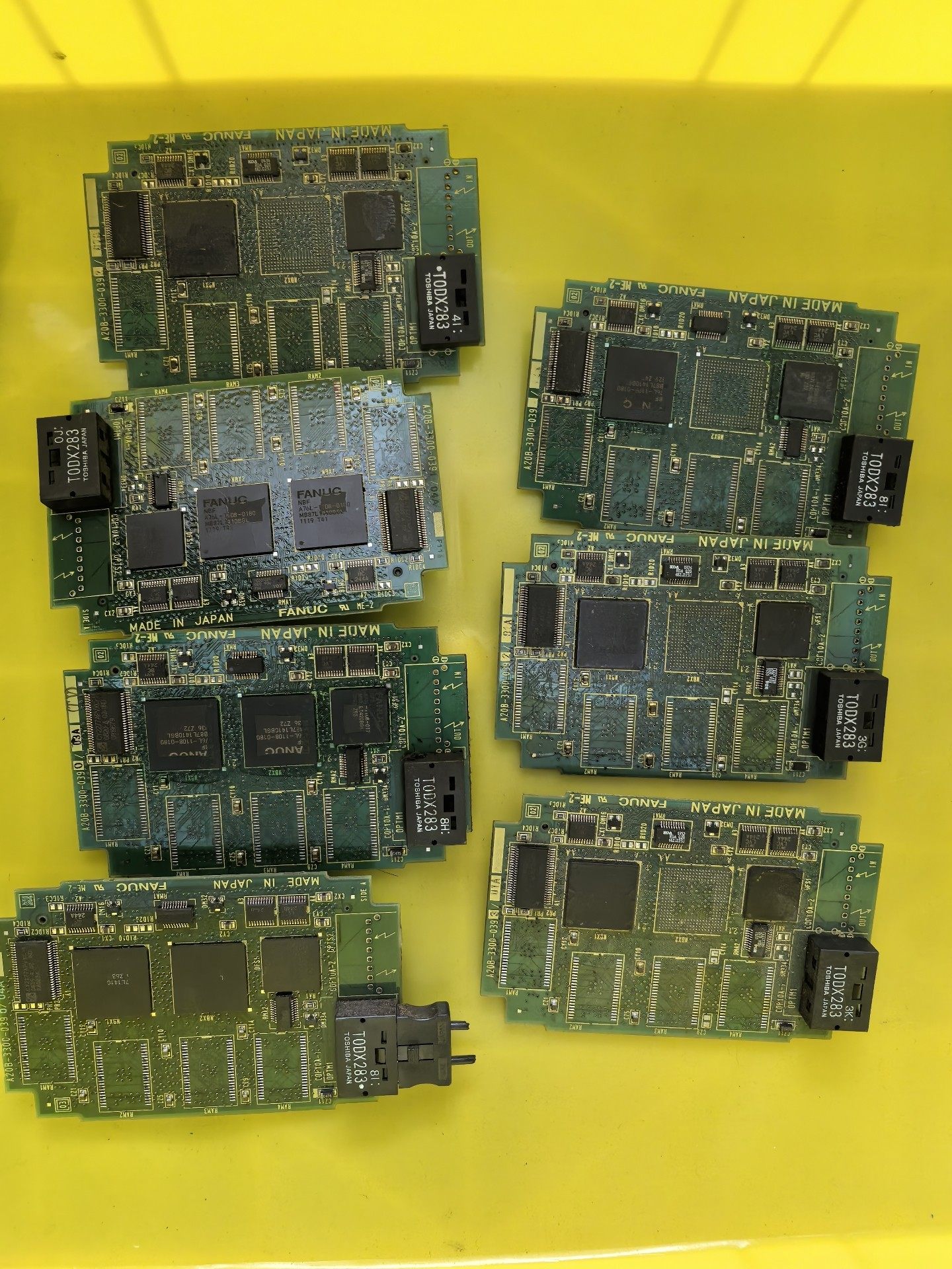 A20B-3300-0392发那科轴卡 直拍