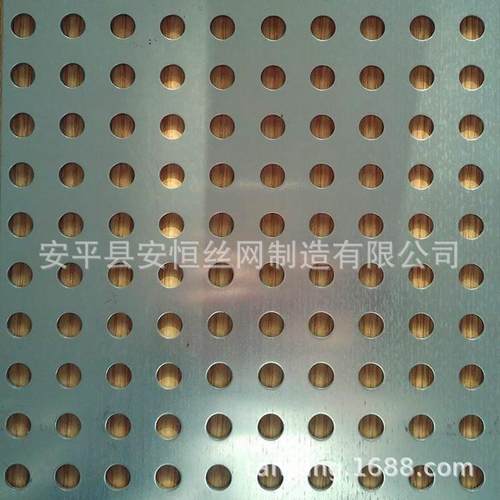 车间防护钢板网 1.5mm厚钢板网孔径5mm孔距8mm 喷涂钢板网灰白色