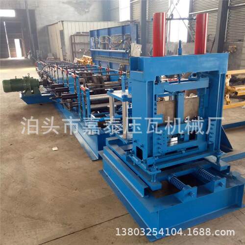 全自动无极切断的C型钢机C型钢设备80-300都可以切断