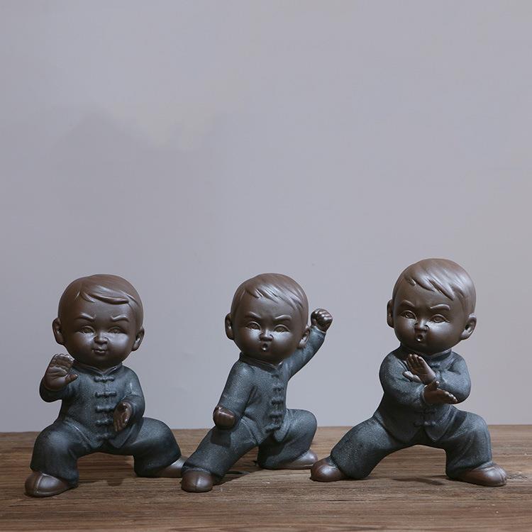 陶瓷功夫小子太极小人物家居电视柜桌面样品房装饰品工艺品摆件