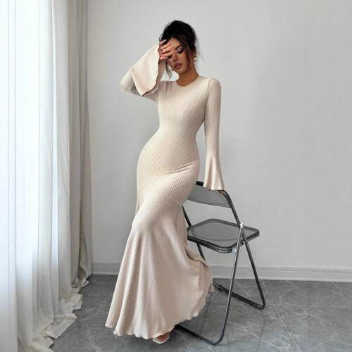 Women's Casual Solid Color Fitted Long Sleeve Dress