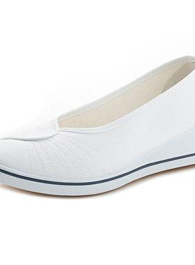 护士鞋女白色软底坡跟透气防滑工作鞋容院上班平底工作鞋