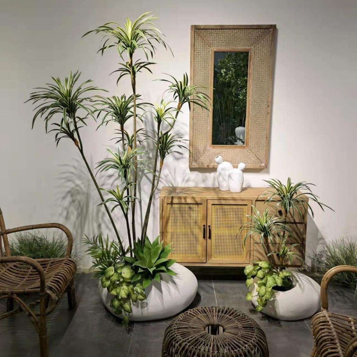 含阳仿真新款铁树家居客厅橱窗大型植物落地假树软胶龙血树剑麻
