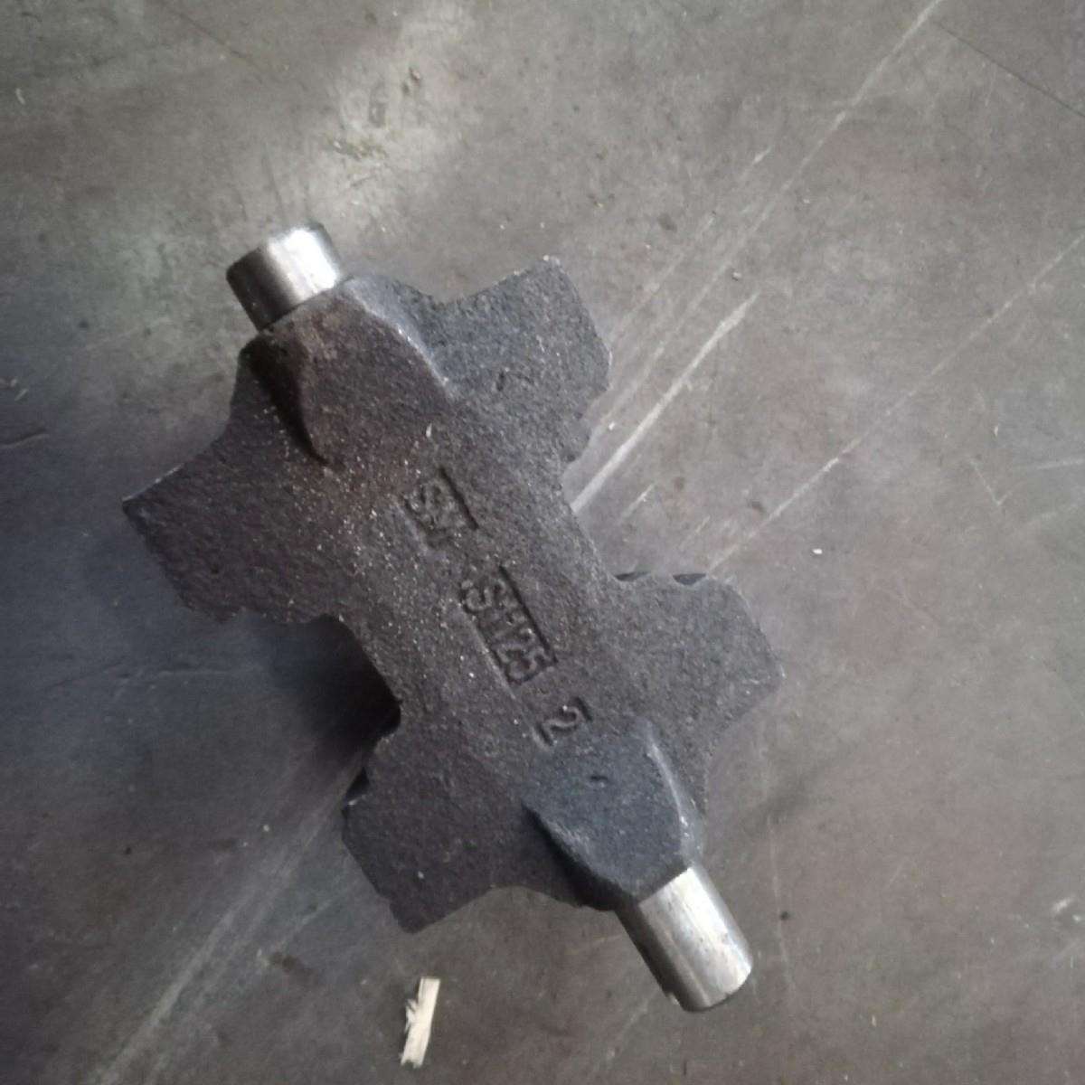亚美柯YW32上平衡轴（主机配套，质量保证，专业品质）