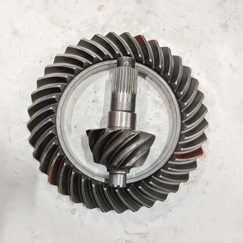 MCY12 10/37 中桥差速器盆角齿