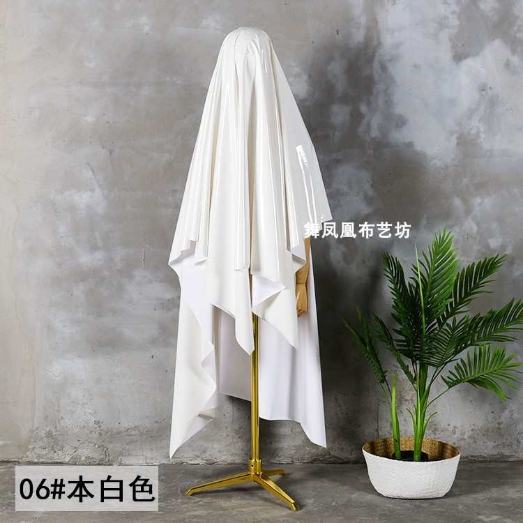本白色超亮极滑镜面亮面柔软高弹力反光泽皮革 仿皮服装布料面料
