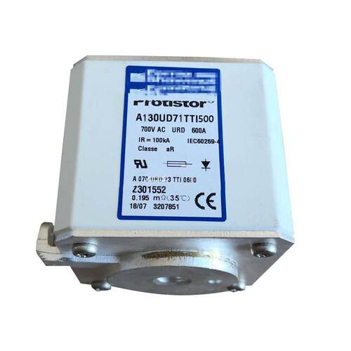 A130UD71TTI350G301030/A130UD71TTI400H301031全新熔断器现货