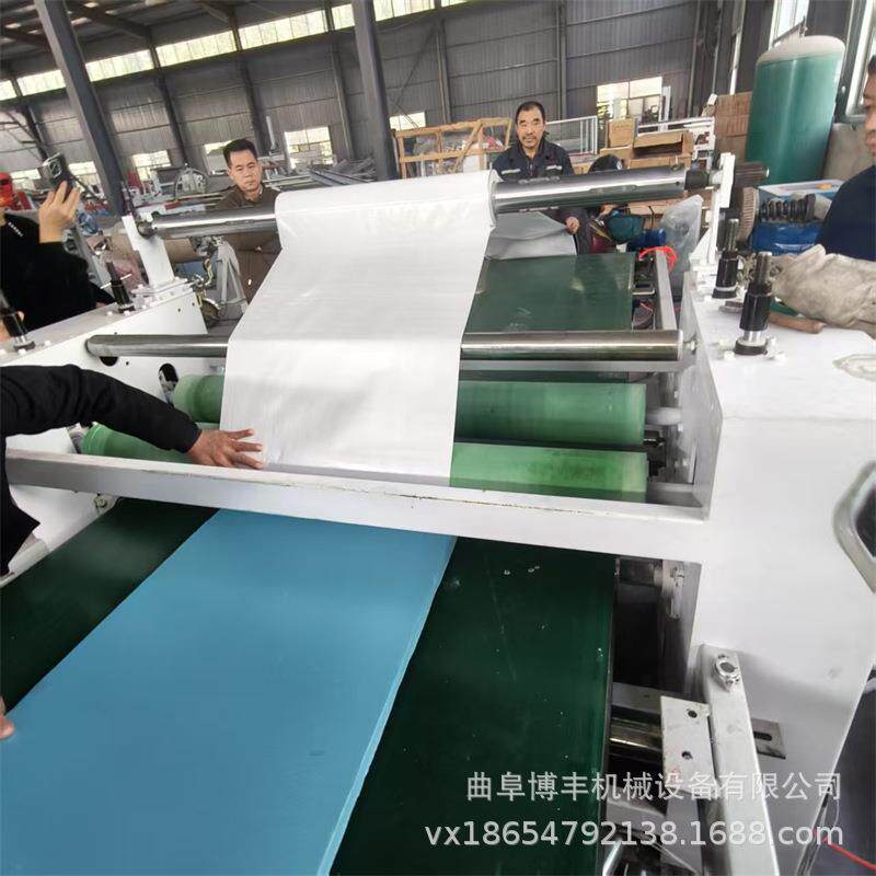 XPS挤塑板铝箔冷胶复合机EPS泡沫板覆膜机自带背胶镀铝膜平贴机