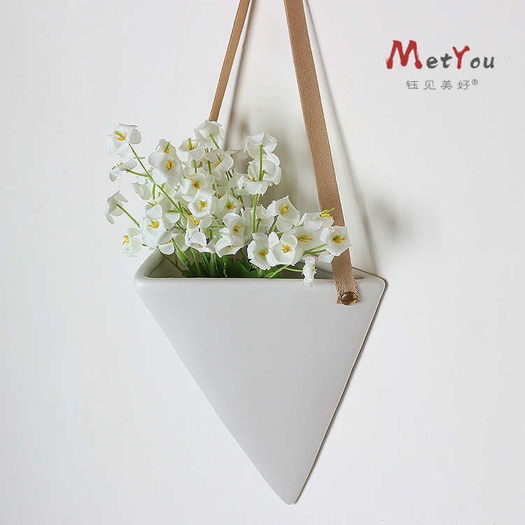 盆栽装饰北欧植物壁挂绿式绒花盆墙面壁挂盆吊创意陶瓷白色韩皮绳图片