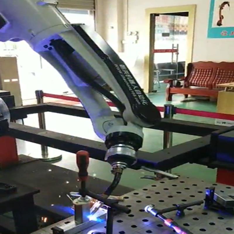 通用型智能焊接机器人6轴工业机器人自动化机械手臂厂家直销