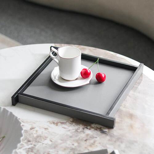 简约几何交错皮革托盘摆件样板房酒店咖啡厅家居卧室收纳盘装饰品