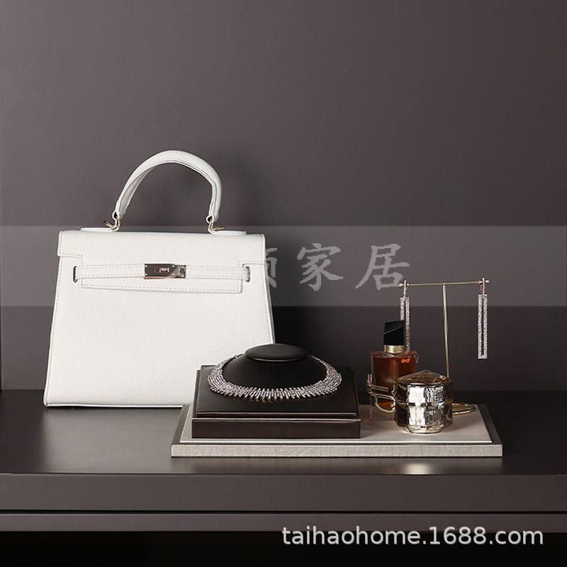 组合套装客厅软装样板间极简风家具现代简约感饰品创意摆件
