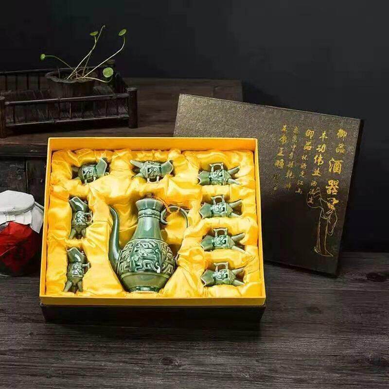 陶瓷酒具组套创意酒杯彷古代风家用白酒清烈酒杯子酒壶中式分酒器