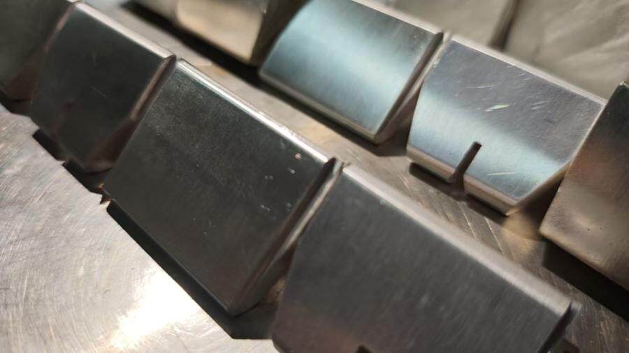 4月26日北京【京械6152】金属块一批19只网络拍卖公告