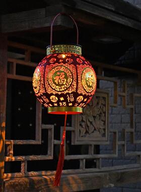 新年太阳能铁艺福字大灯笼春节元宵庭院装饰灯中式红色挂灯带USB