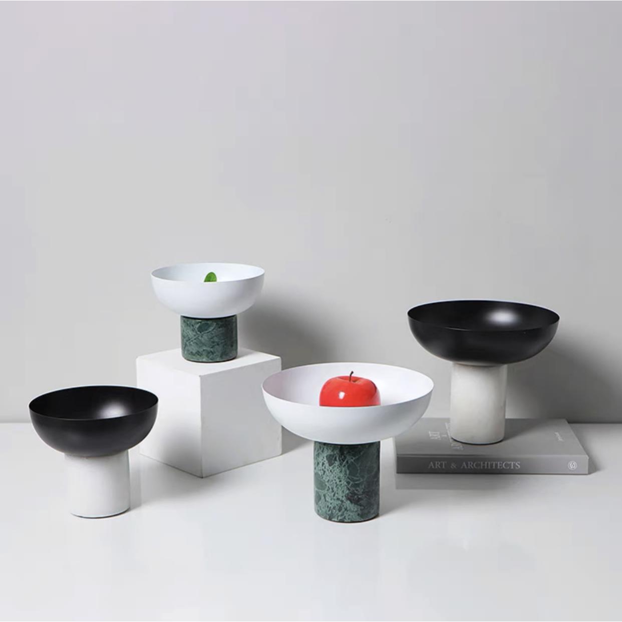 现代简约轻奢样板间餐厅餐桌电视柜茶几高脚水果盘金属托盘装饰品