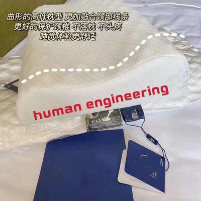 Latex pillow protecting neck Soft comfortable to help sleep