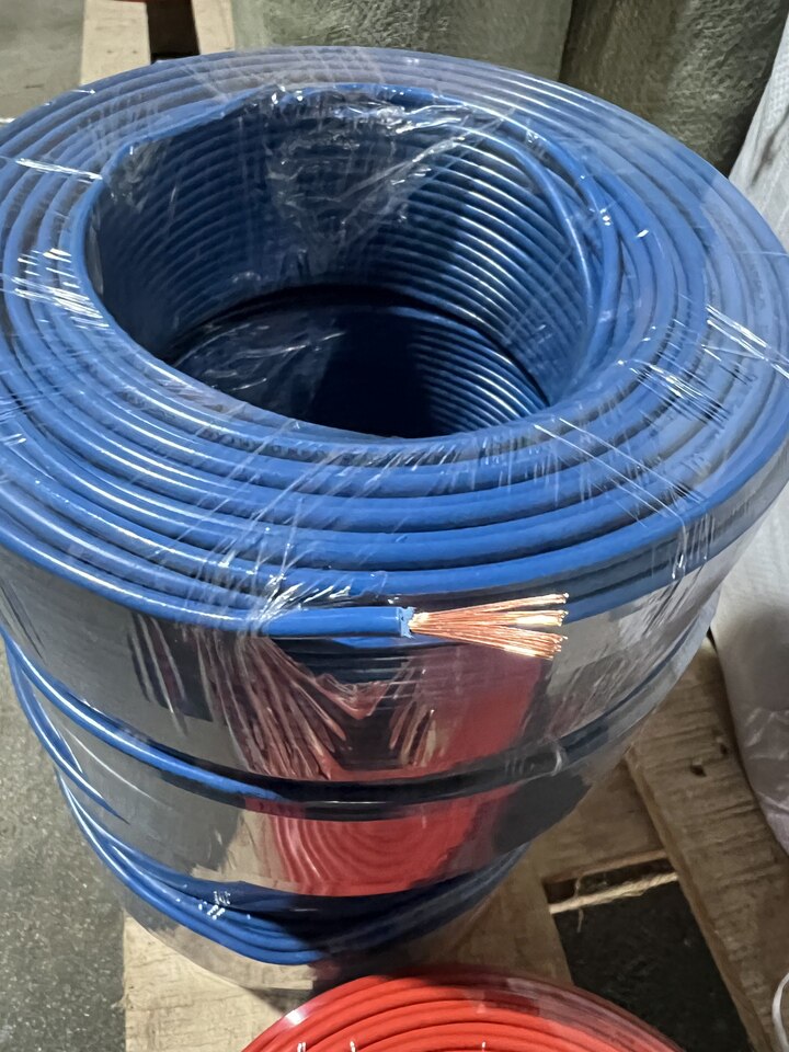 4月8日揭阳市电线一批2.5平方50卷，红蓝各25卷网络拍卖公告