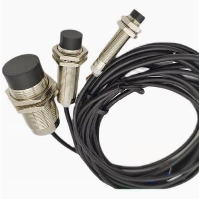 接近开关XS218BLNAL2C/XS230BLNAL2C/XS118BLPAM12C/XS112BLPAL2C