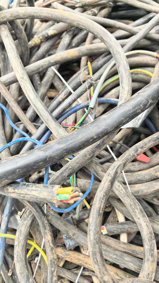 4月25日苏州市技术公司杂线约260公斤左右打包处理可以过磅代发物流（包无假线水泥线）网络拍卖公告