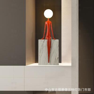 艺术创意人形坐姿雕塑台灯客厅卧室床头酒店轻奢家居人物装饰夜灯