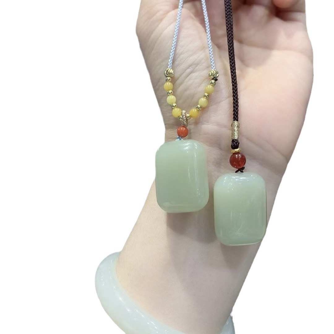 和田玉大小方糖无事牌吊坠挂件晴水料面包牌玉坠大方糖平安无事牌