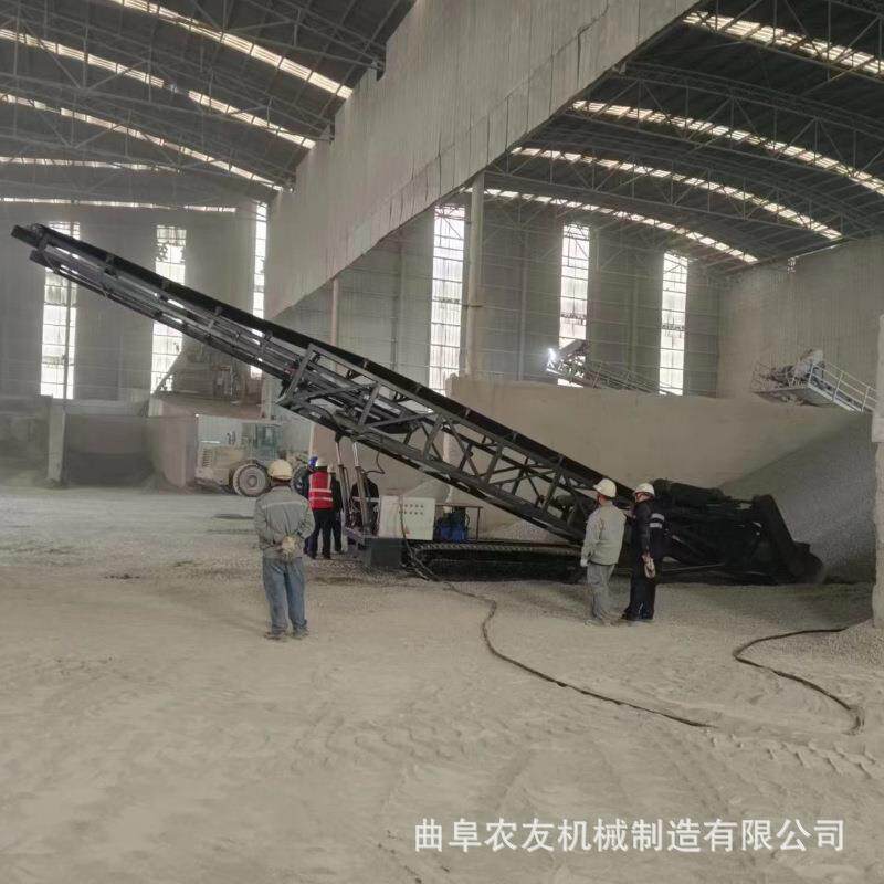 沙场扒料装车输送机自动行走扒谷机履带式双联动扒料机厂家报价
