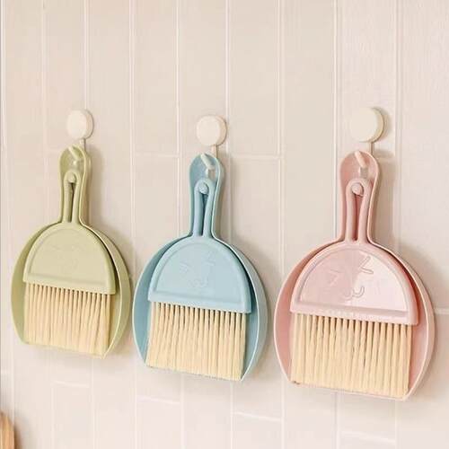 Mini Desktop Broom and Dustpan Set, Creative Cleaning Brush