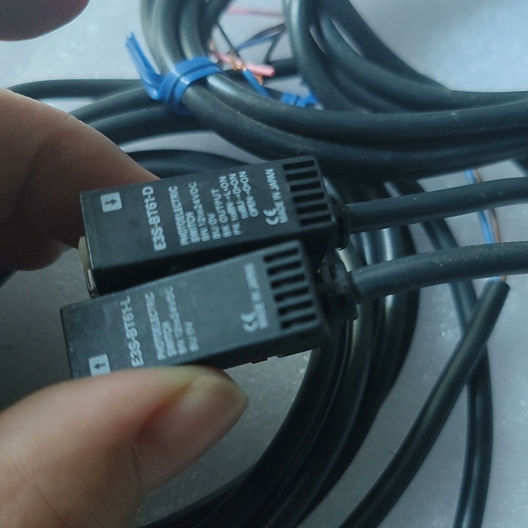 光电开关对射 E3S-BT61-D/E3S-BT61-L 原