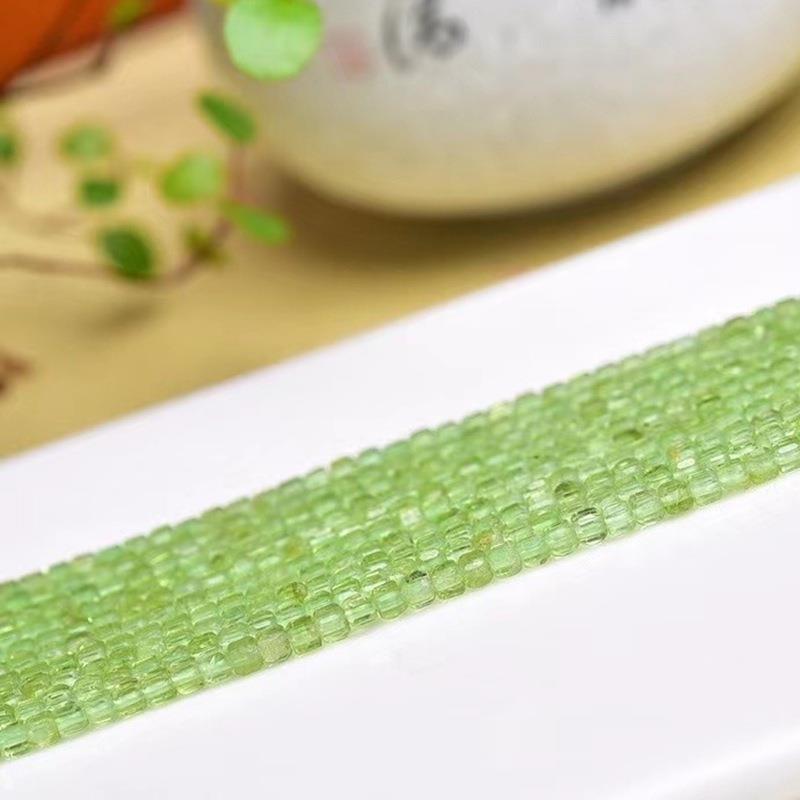 原石全净体榄石方钻石橄面散珠切立方糖体四方块角形20230531半成