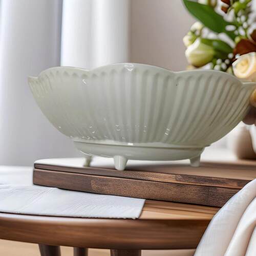 Luxurious and versatile, this high-end, stylish plastic frui