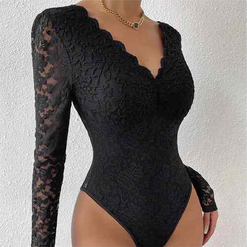 Lace long sleeved jumpsuit 蕾丝长袖连体衣