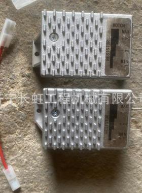 山推SD32推土机配件直供终端：02213-22094t暖风机插线板