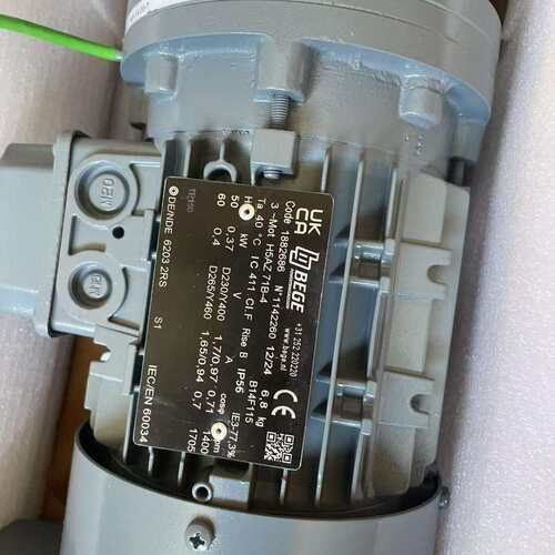 荷兰原装BEGE齿轮箱减速机G260-71L4S10381-00004