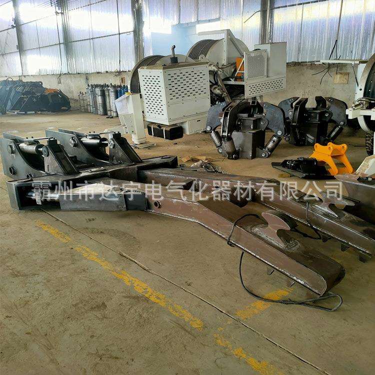 报废汽车车梁分解器公交车液压拆分装置交通工具撕扯挖机属具