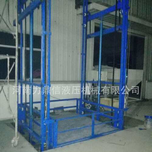 导轨式升降机液压升降平台仓库举升机 二层叁层提升机厂房货梯
