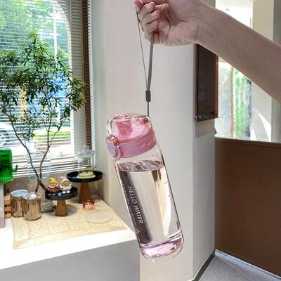 Water bottle sport 780ml Plastic Portable Water Bottle 水杯