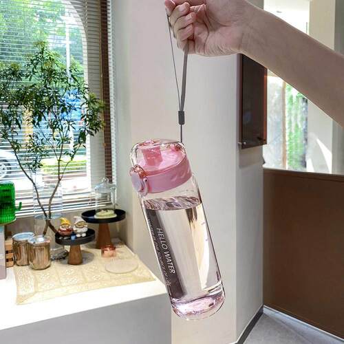 Water bottle sport 780ml Plastic Portable Water Bottle 水杯