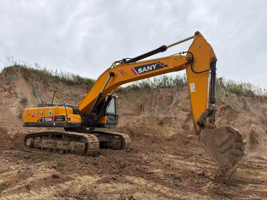 3月13日北京三一335挖掘机网络拍卖公告