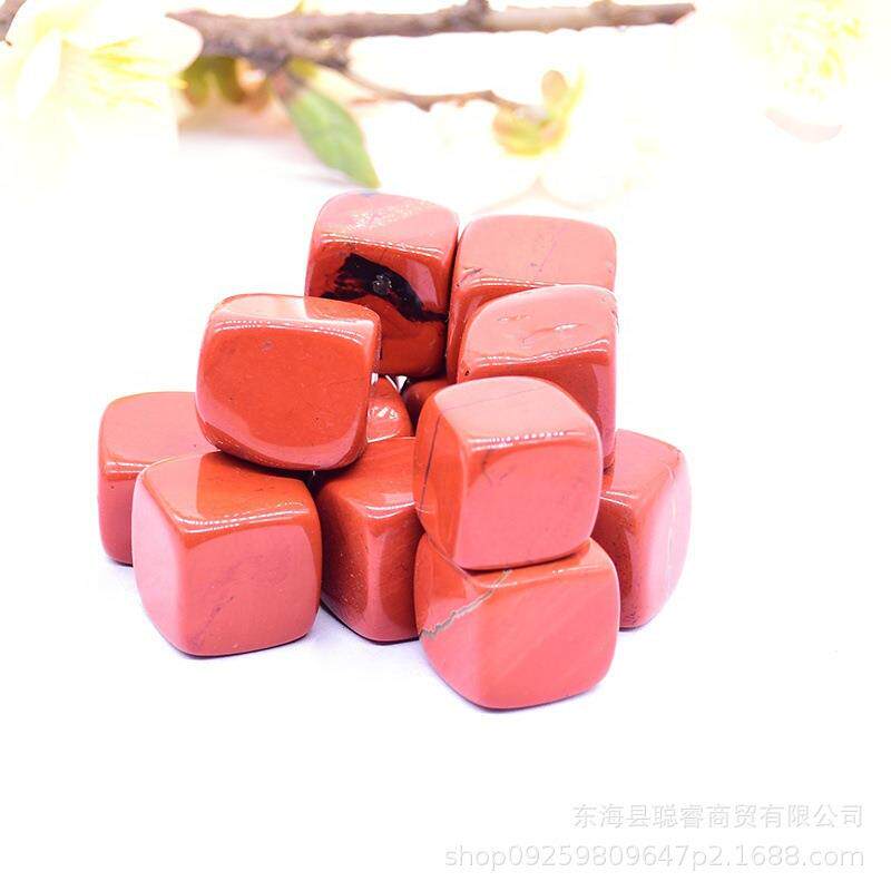 水晶红碧玉碎石原石抛光石摆件消磁鱼缸造景盆栽装饰墙面装潢