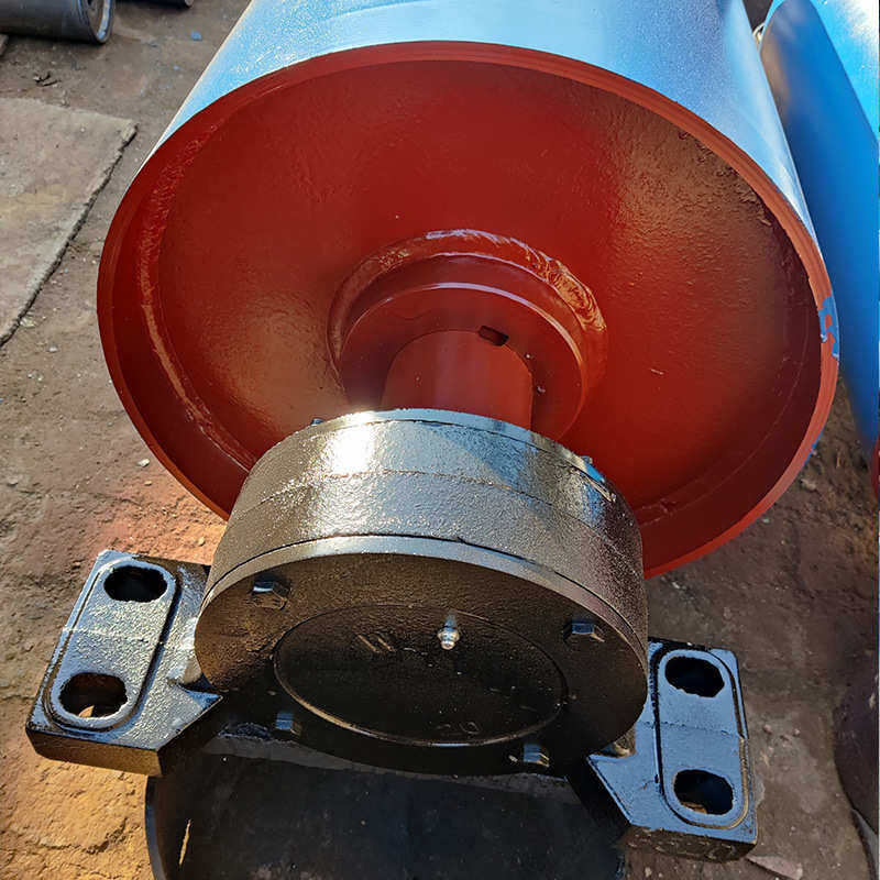 输送带托辊滚筒托辊支架无动力皮带传送带托辊组输送机包胶辊