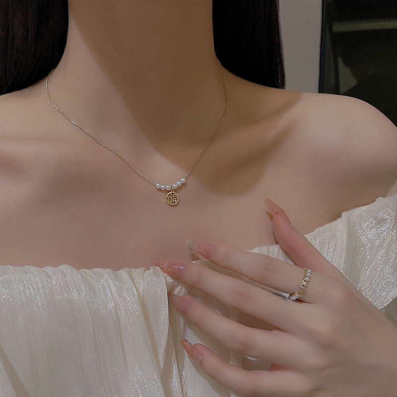 ins珍珠爱心钛钢项链百搭项链