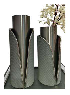 美豹现代皮花瓶摆件卧室摆桌古面复样设板房客厅抽象花瓶12花插餐