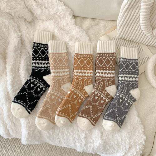5 Pairs Women's Winter Diamond Pattern Thick and Warm Middle