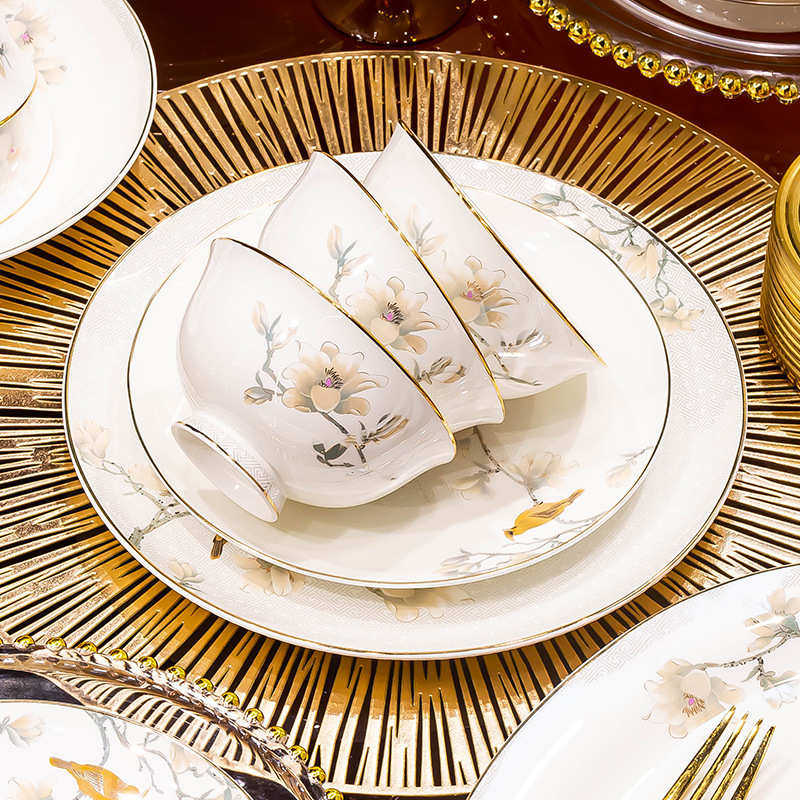 礼品奢骨瓷花鸟高档餐具子景德镇碗盘乔迁家用陶瓷中式轻碗碟套装