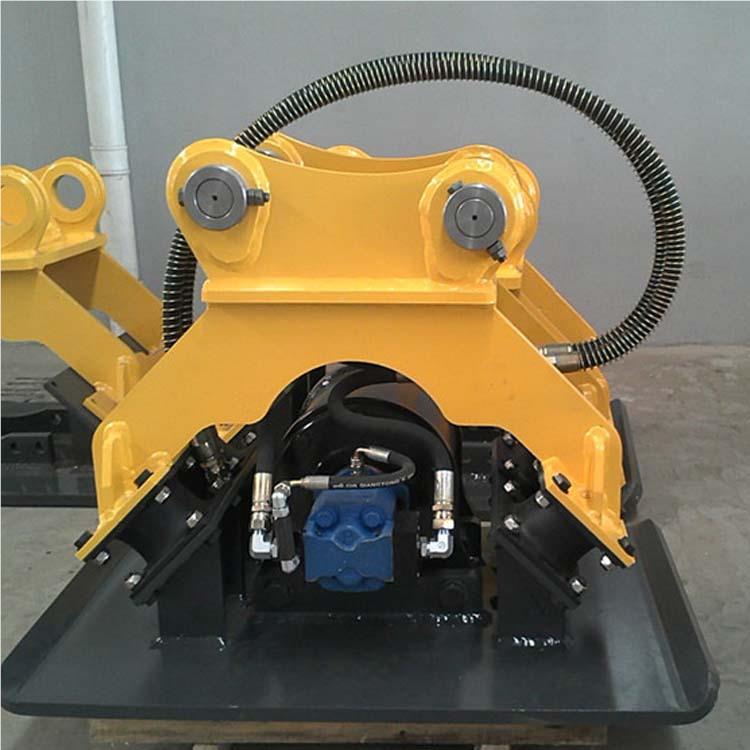 挖机减液压块振动夯掘机平板4震动挖夯实器橡胶震打夯机