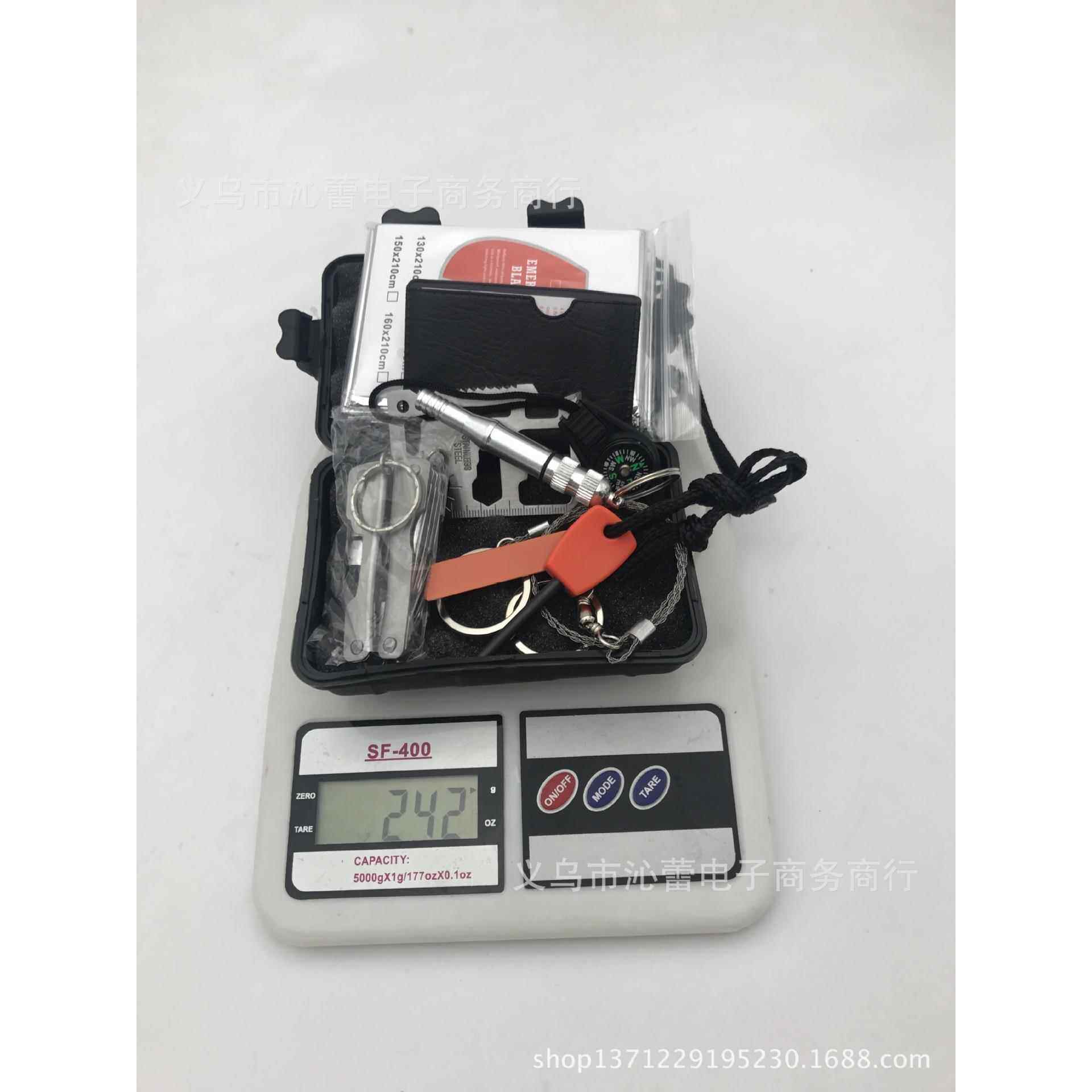 新款直销户外旅行地震车载急救包急救盒急救箱 户外求生工具