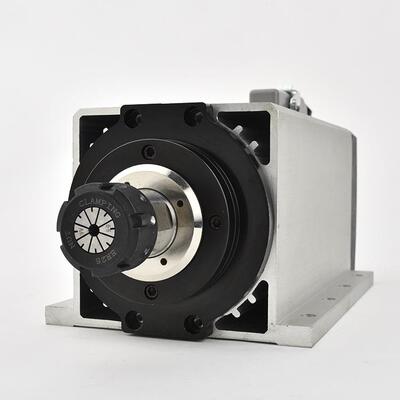亚琅供应4.5KWER32高速精密电主轴 风冷方形电主轴 雕刻机电主轴
